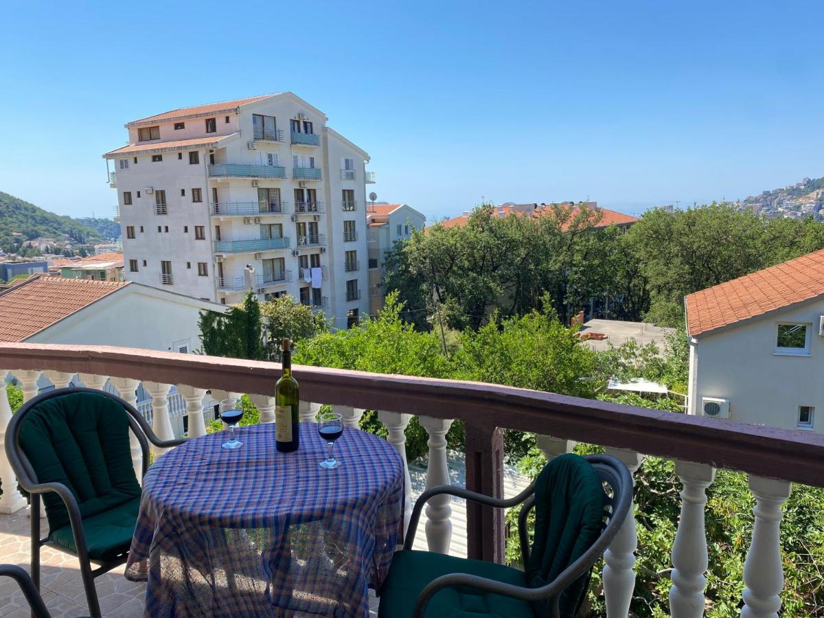 Sunny Villa Apartments Budva Buitenkant foto