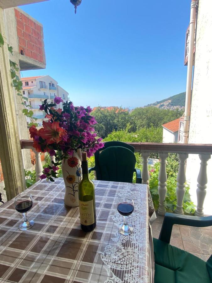 Sunny Villa Apartments Budva Buitenkant foto