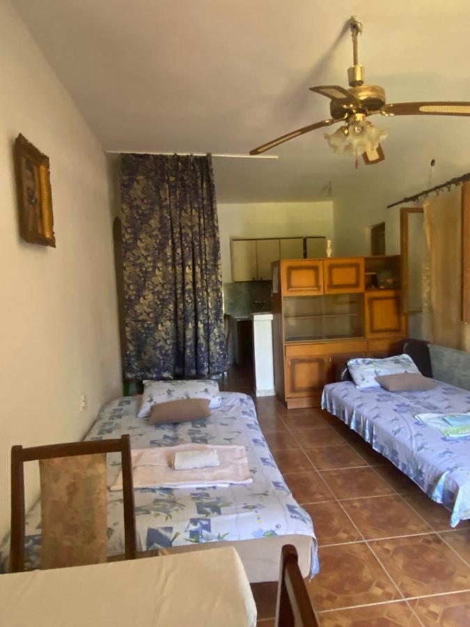 Sunny Villa Apartments Budva Buitenkant foto