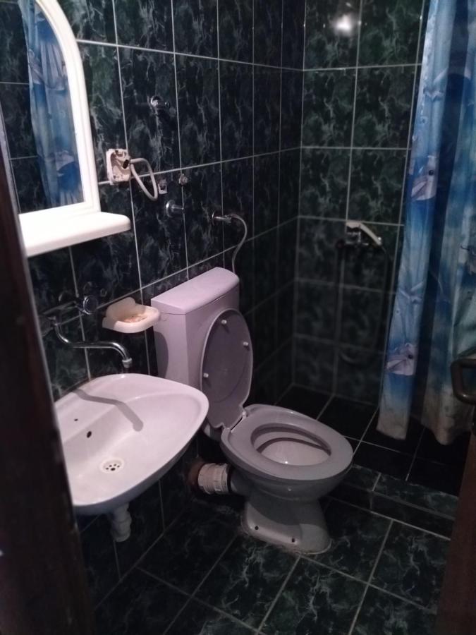 Sunny Villa Apartments Budva Buitenkant foto