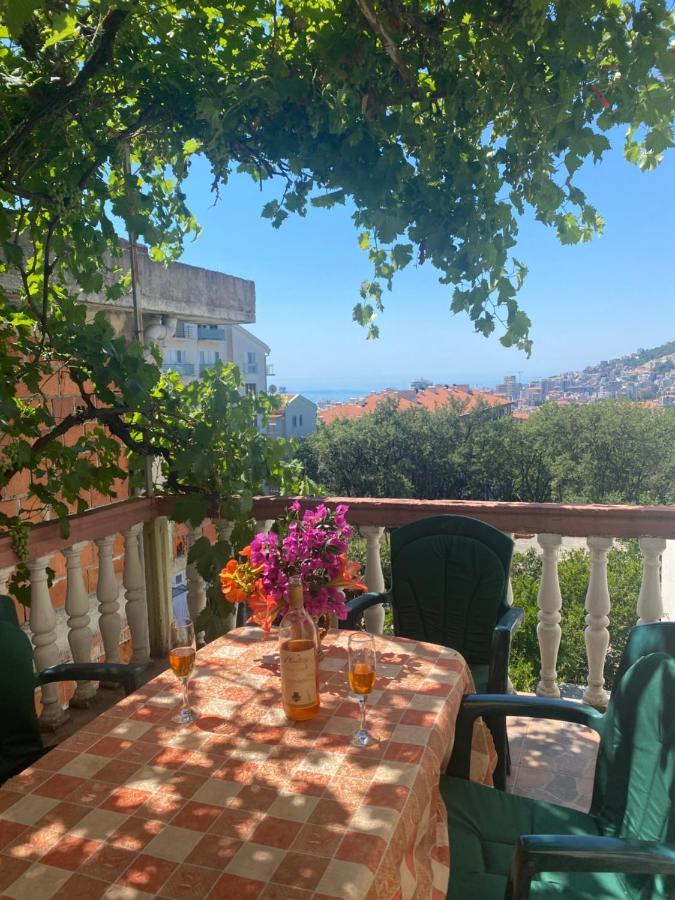 Sunny Villa Apartments Budva Buitenkant foto