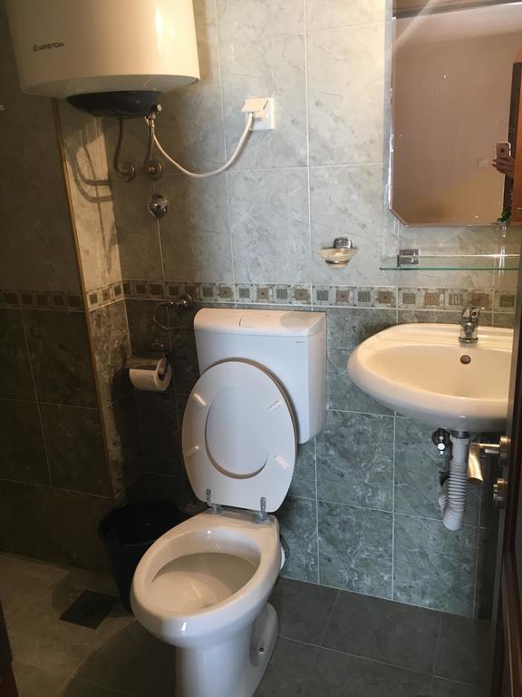 Sunny Villa Apartments Budva Buitenkant foto