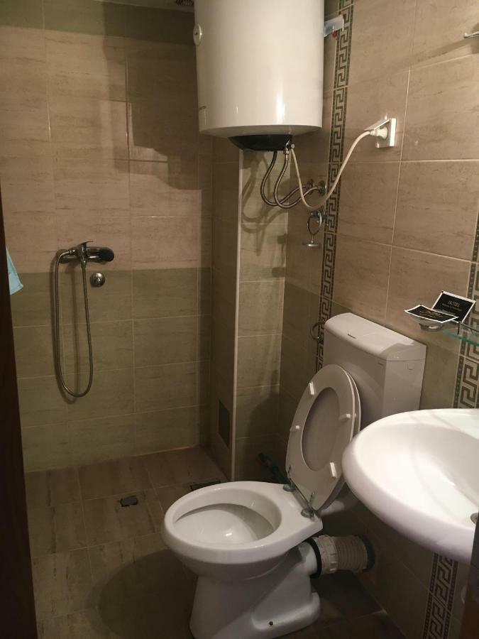 Sunny Villa Apartments Budva Buitenkant foto